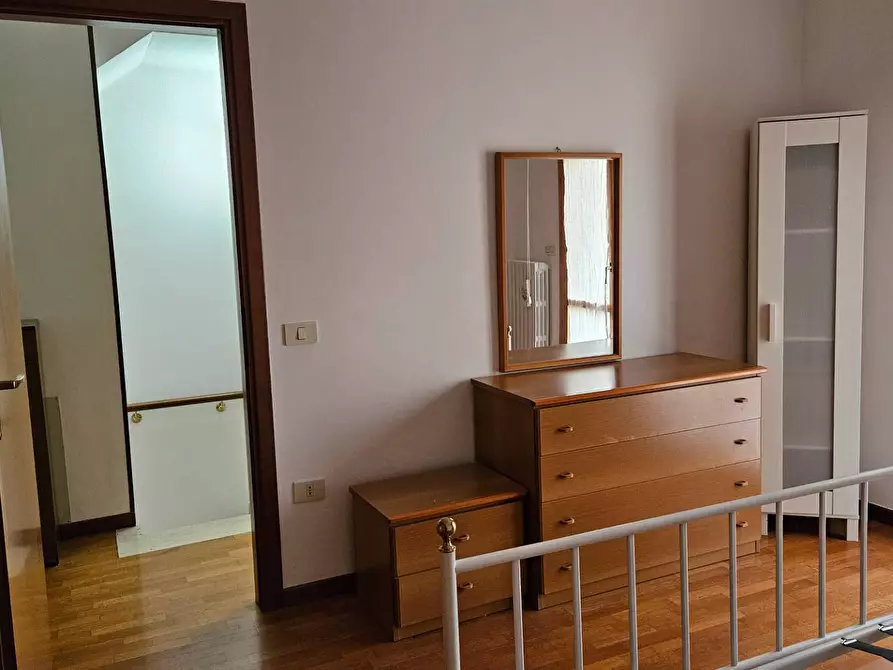 Immagine 14 di Villetta a schiera in vendita  in S. Orso a Fano