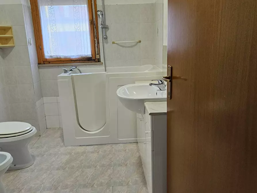 Immagine 20 di Villetta a schiera in vendita  in S. Orso a Fano