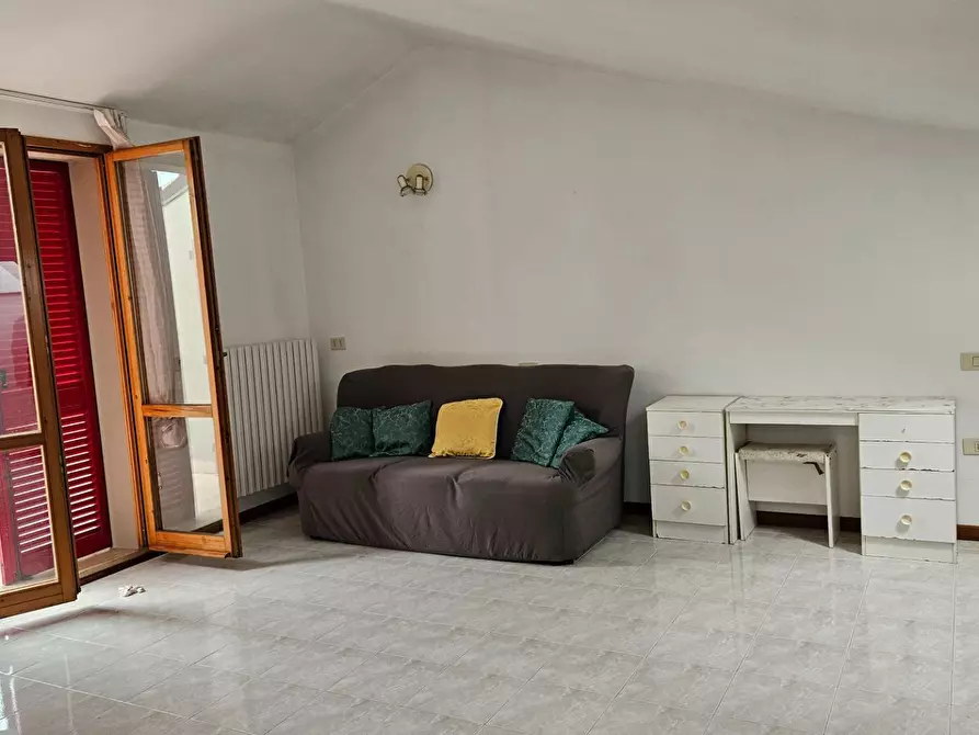 Immagine 25 di Villetta a schiera in vendita  in S. Orso a Fano