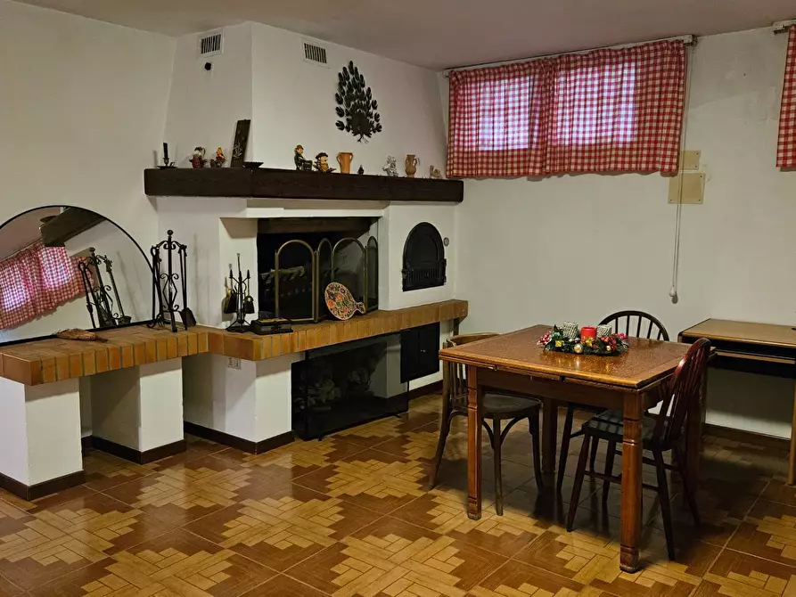 Immagine 30 di Villetta a schiera in vendita  in S. Orso a Fano