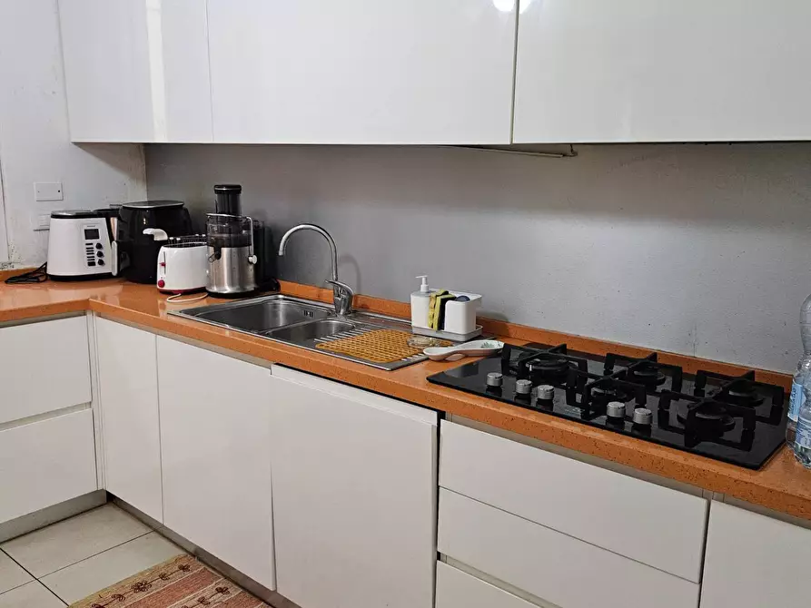 Immagine 10 di Appartamento in vendita  in Mare Sassonia a Fano