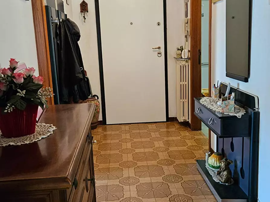 Immagine 8 di Appartamento in vendita  in Via Parini, 14 a Fano