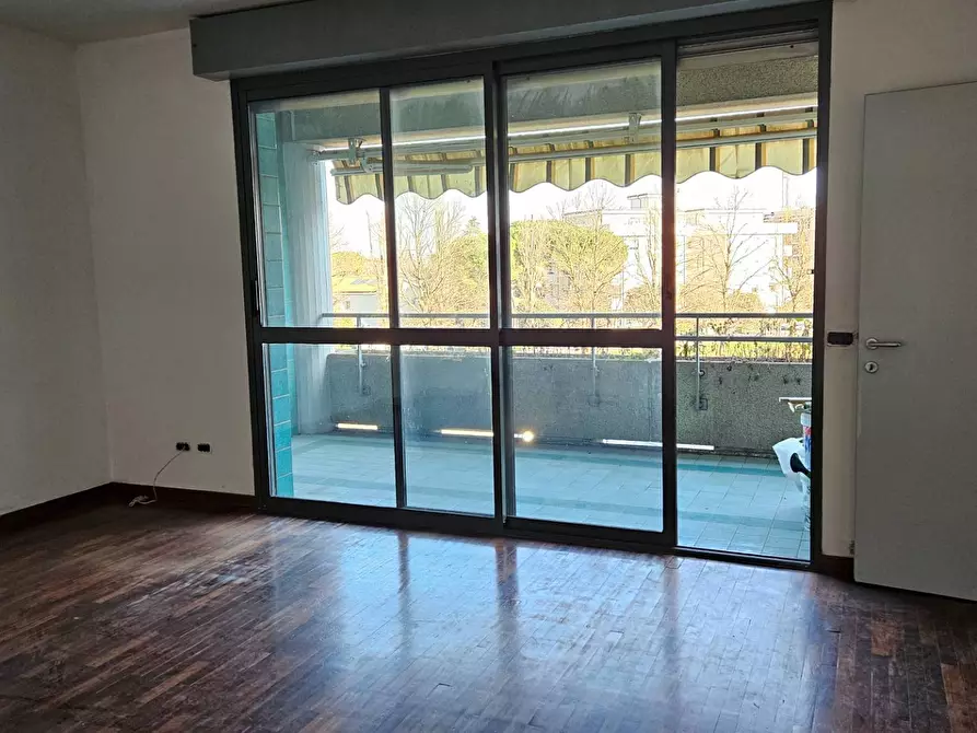 Immagine 1 di Appartamento in vendita  in Passeggi a Fano