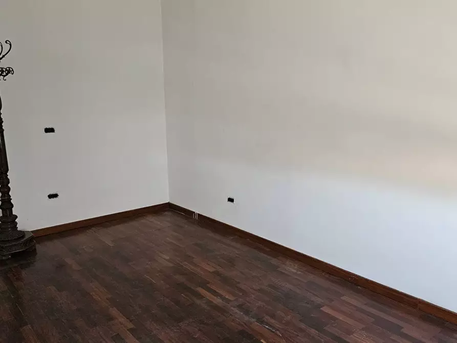 Immagine 10 di Appartamento in vendita  in Passeggi a Fano