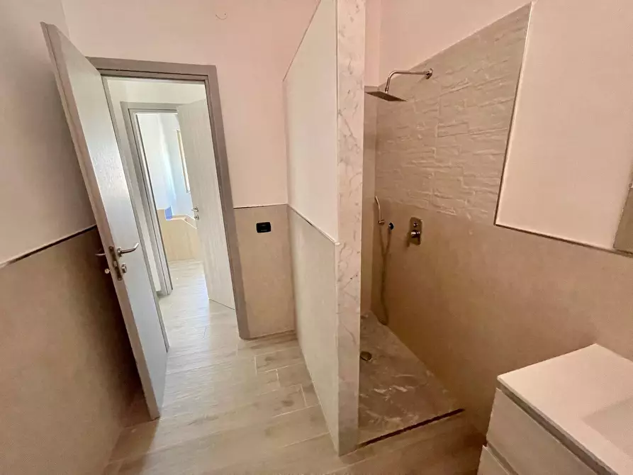 Immagine 11 di Appartamento in vendita  in Largo Nasso a Palermo