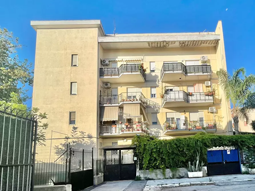 Immagine 1 di Appartamento in vendita  in Viale Michelangelo a Palermo