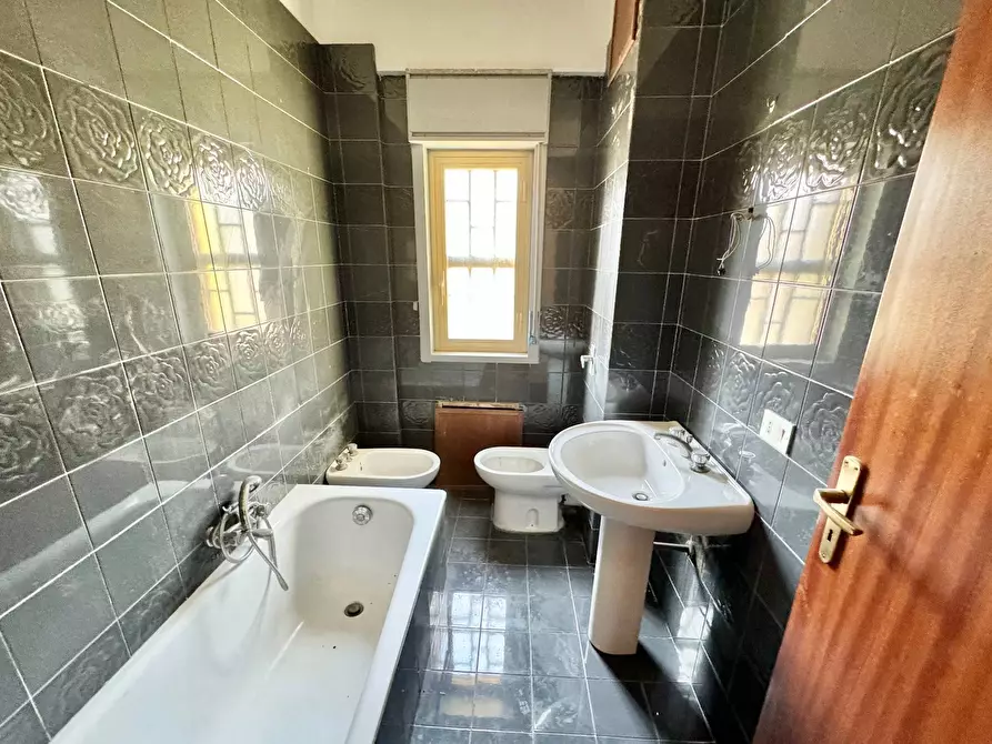 Immagine 11 di Appartamento in vendita  in Via Parrini a Palermo