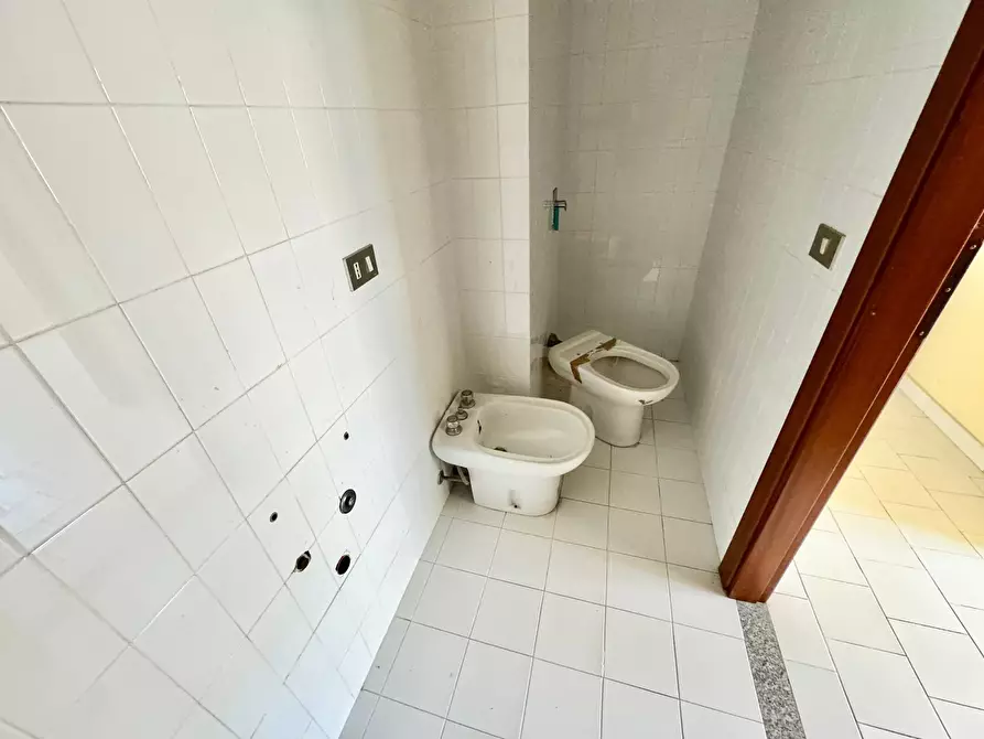 Immagine 13 di Appartamento in vendita  in Via Parrini a Palermo