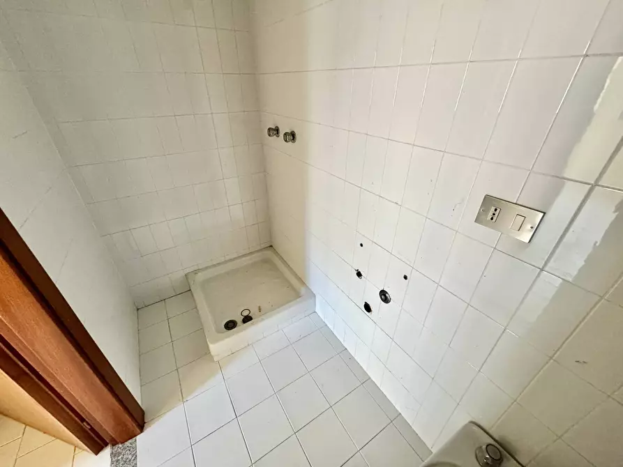 Immagine 14 di Appartamento in vendita  in Via Parrini a Palermo