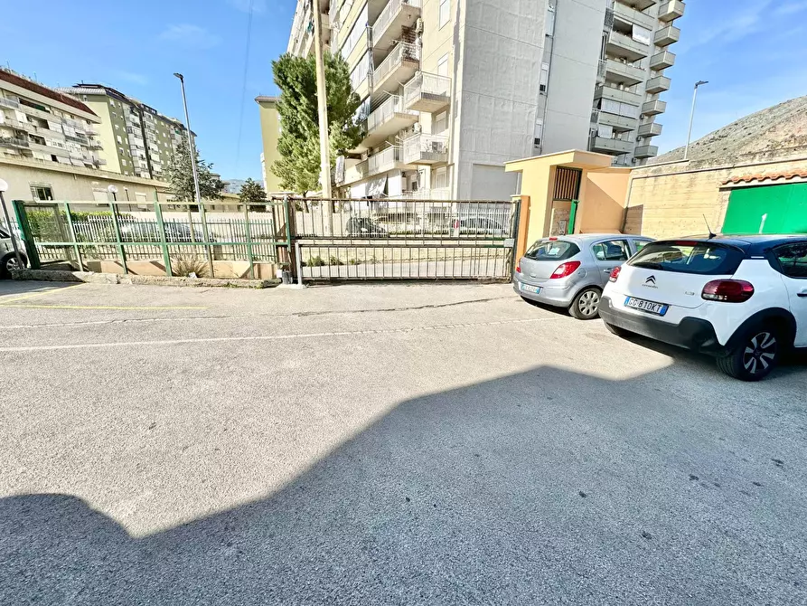 Immagine 20 di Appartamento in vendita  in Via Parrini a Palermo