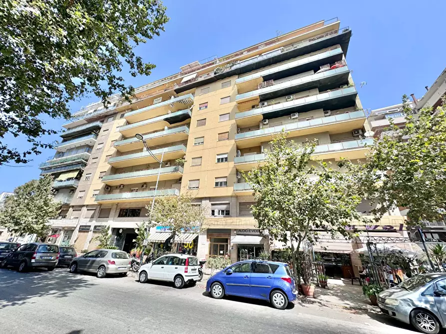 Immagine 1 di Appartamento in vendita  in Via Dei Cantieri a Palermo