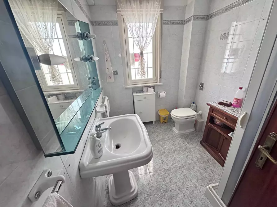 Immagine 15 di Appartamento in vendita  in Via Americo Luna a Palermo