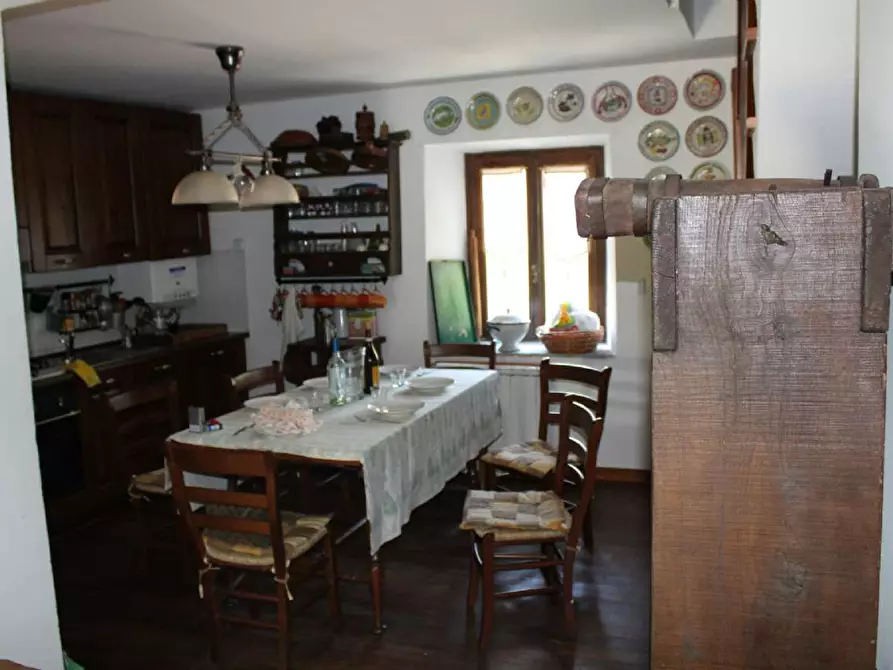 Immagine 5 di Camera in vendita  in Via Delle Manere a Roburent