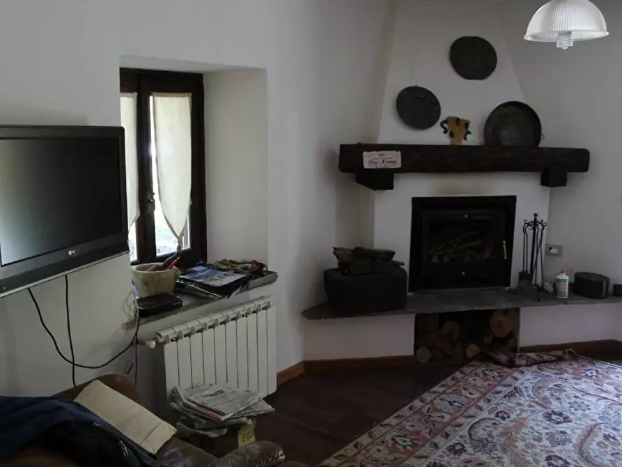 Immagine 12 di Camera in vendita  in Via Delle Manere a Roburent