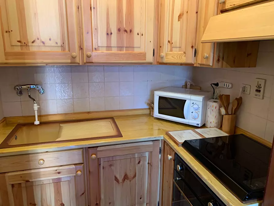 Immagine 4 di Appartamento in vendita  in Via S. Anna a Roburent