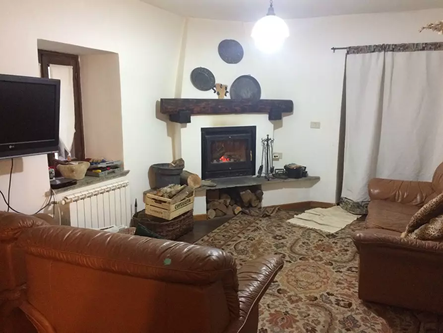 Immagine 18 di Camera in vendita  in Via Delle Manere a Roburent