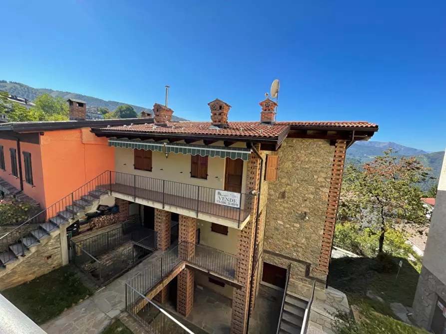 Immagine 9 di Appartamento in vendita  in Via Sant'Anna a Roburent