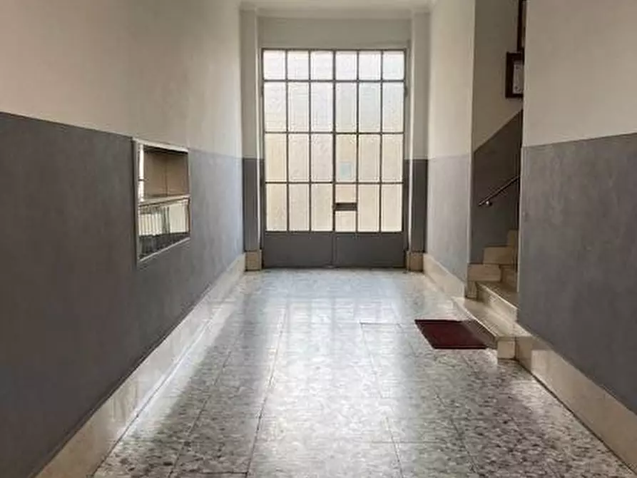 Immagine 21 di Appartamento in vendita  in Corso POtenza a Torino