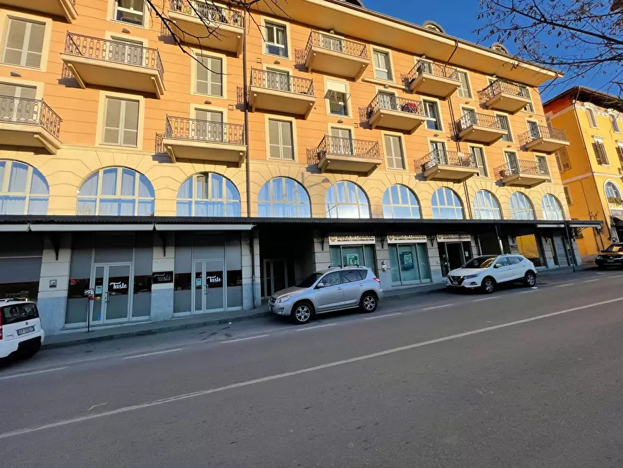 Immagine 22 di Appartamento in vendita  in Piazza Ellero a Mondovì