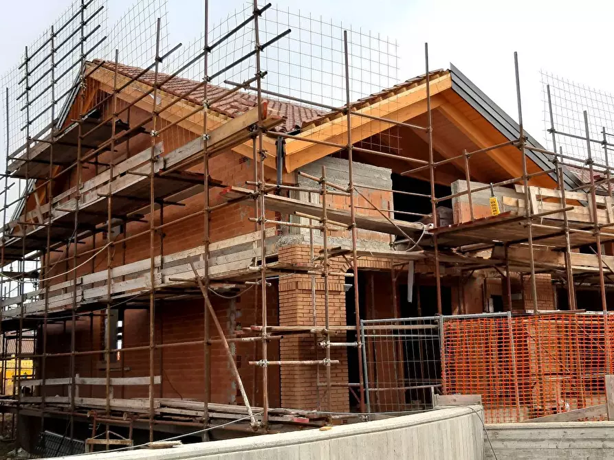 Immagine 24 di Villa in vendita  in VIA MARTIRI DELLA LIBERTA' a San Maurizio Canavese