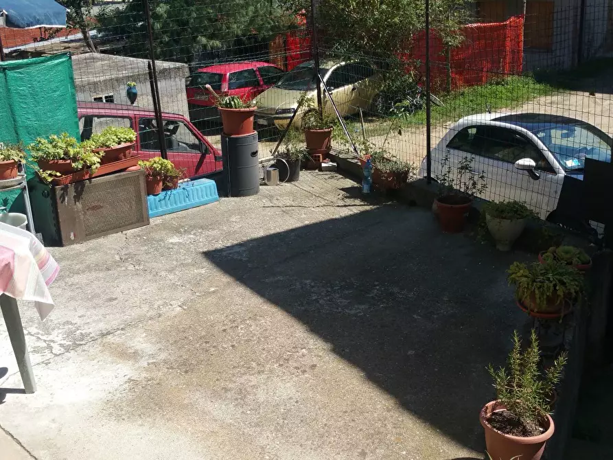 Immagine 2 di Casa indipendente in vendita  in via Giuseppe De Stefanis a Front