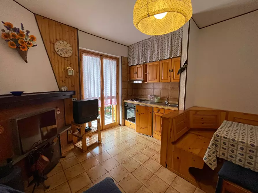 Immagine 1 di Appartamento in vendita  in Via Giangirone a Roburent