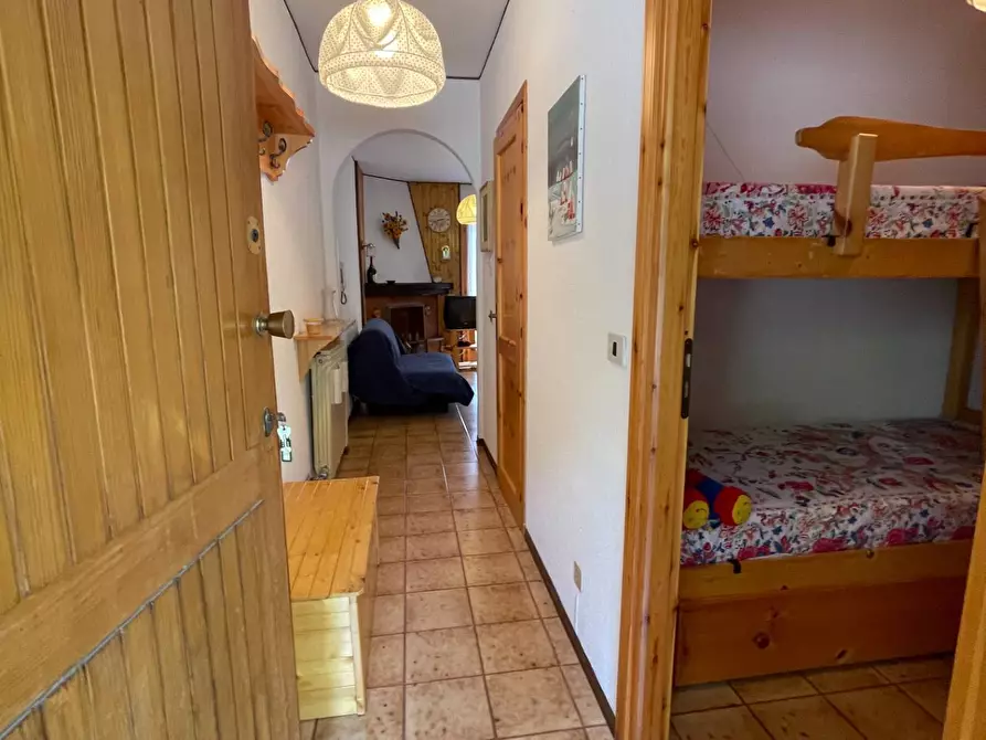 Immagine 11 di Appartamento in vendita  in Via Giangirone a Roburent