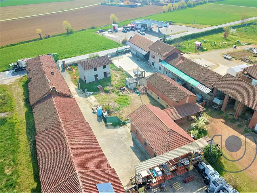 Immagine 18 di Rustico / casale in vendita  in Via Conte Rossi di Montelera a Chieri