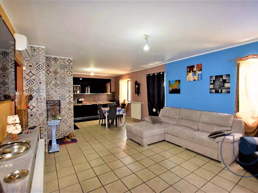 Immagine 1 di Appartamento in vendita  in Via Fratelli Giordano a Chieri
