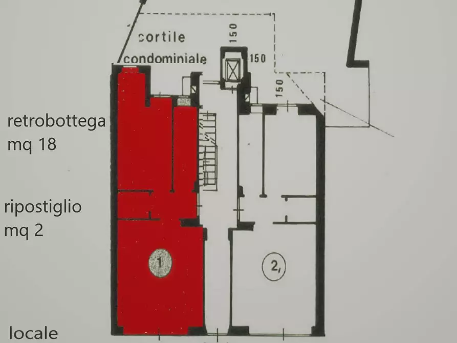 Immagine 2 di Locale commerciale in vendita  in Via Borgaro a Torino