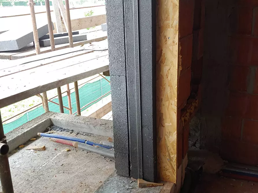 Immagine 22 di Appartamento in vendita  in Viale Europa a San Maurizio Canavese