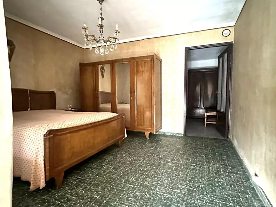 Immagine 23 di Camera in vendita  in Bisalta a Cuneo