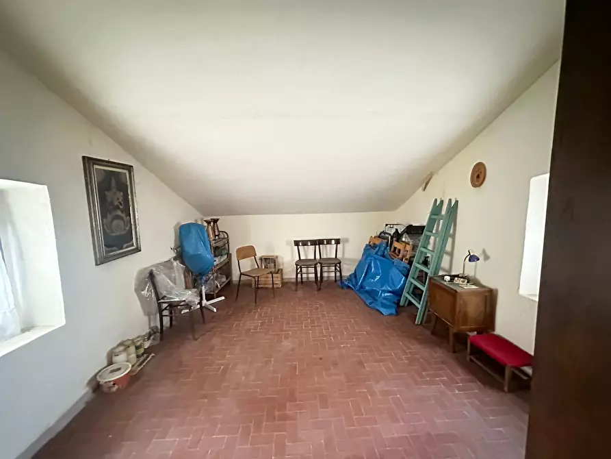 Immagine 29 di Camera in vendita  in Bisalta a Cuneo