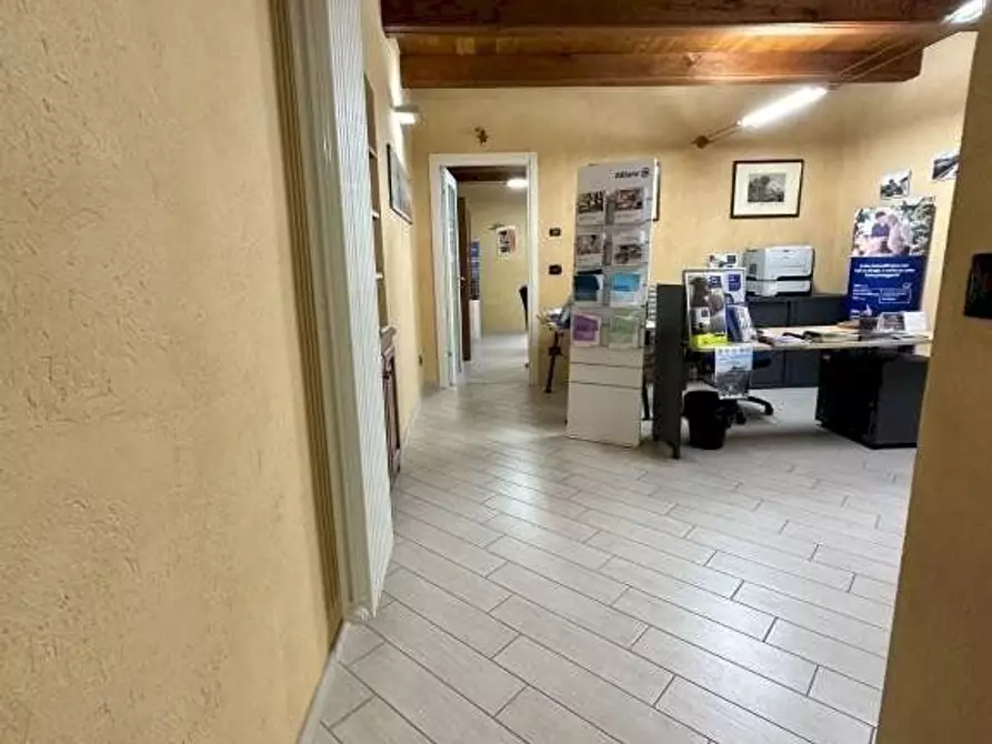 Immagine 22 di Appartamento in vendita  in Torino a Dronero