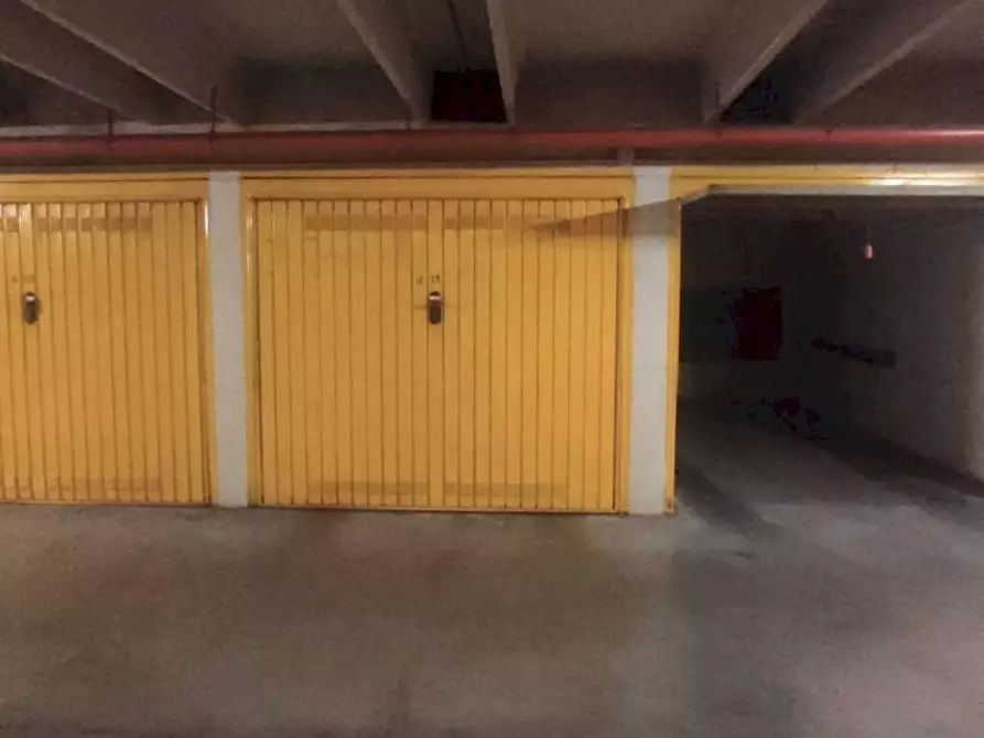 Immagine 4 di Box auto in vendita  in Boves a Cuneo