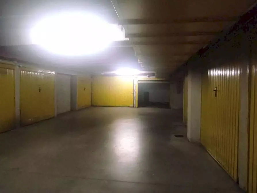 Immagine 5 di Box auto in vendita  in Boves a Cuneo