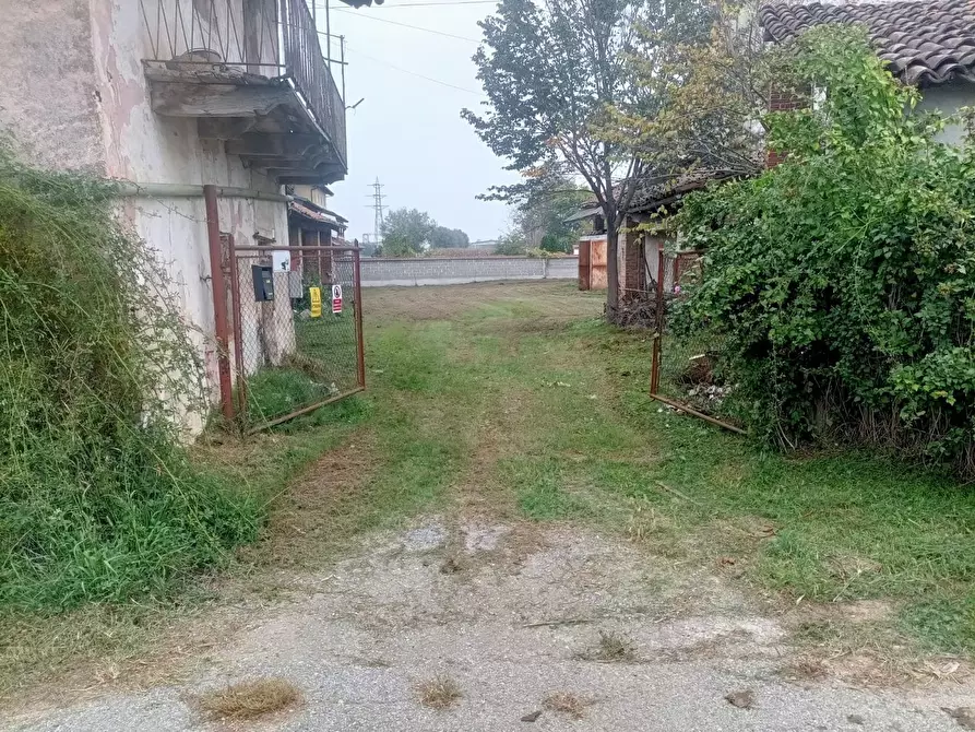 Immagine 5 di Rustico / casale in vendita  in Regina Elena a Rocca De' Baldi