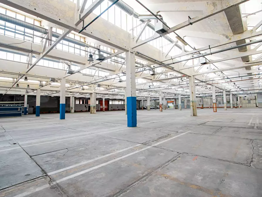 Immagine 6 di Capannone industriale in vendita  in Via Alessandria a Rivoli