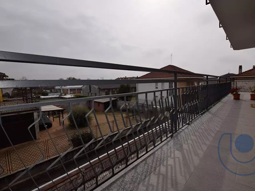 Immagine 11 di Appartamento in vendita  in Via Lame a Cambiano