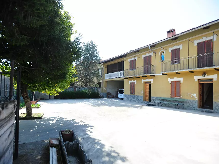 Immagine 1 di Casa indipendente in vendita  in Via Chivasso a Castelnuovo Don Bosco