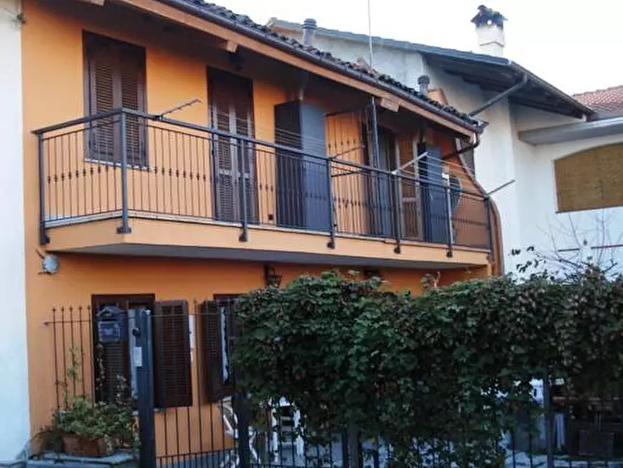 Immagine 1 di Casa indipendente in vendita  in Via Brunero a San Maurizio Canavese