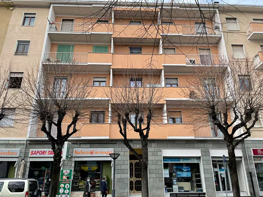 Immagine 1 di Appartamento in vendita  in Corso Italia a Mondovi'