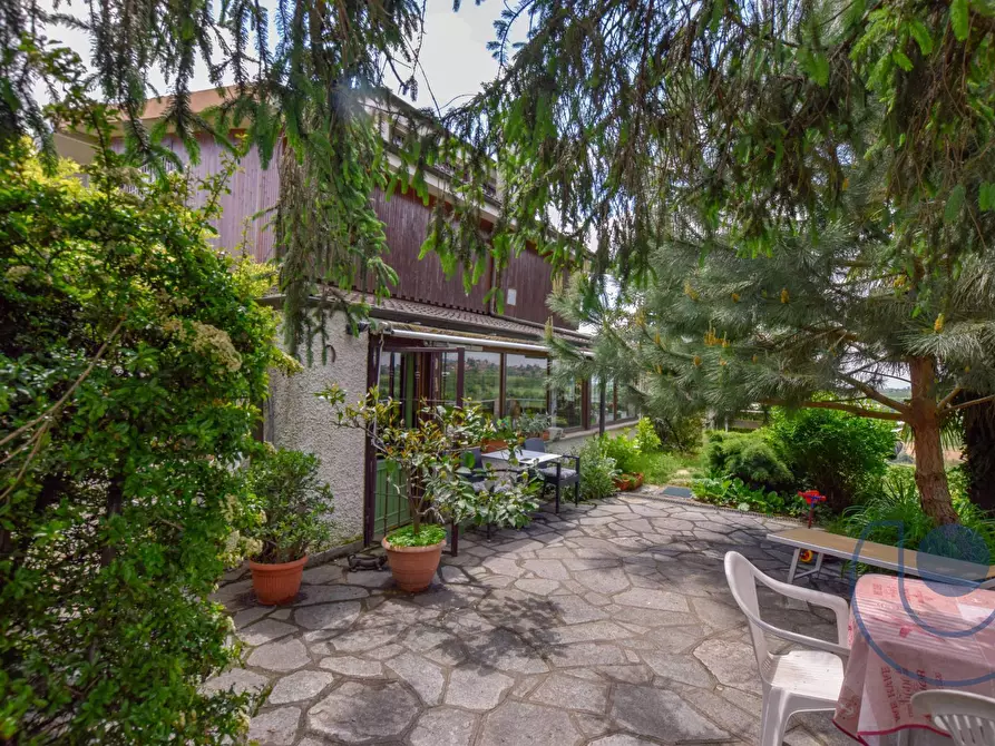 Immagine 1 di Villa in vendita  in Via San Felice a Pino Torinese