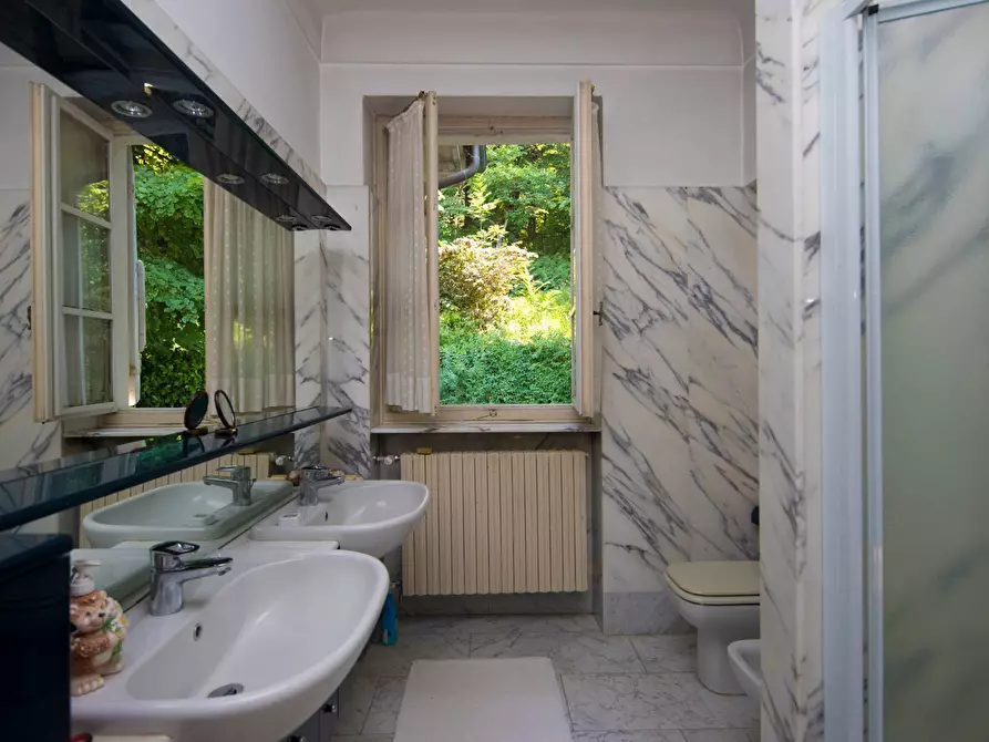 Immagine 25 di Villa in affitto  a San Mauro Torinese