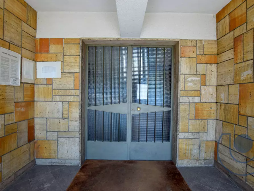 Immagine 6 di Attico in vendita  in Via Monviso a Pino Torinese