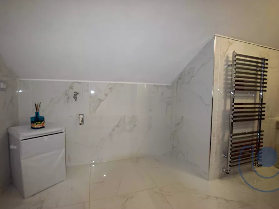 Immagine 19 di Attico in vendita  in Via Monviso a Pino Torinese