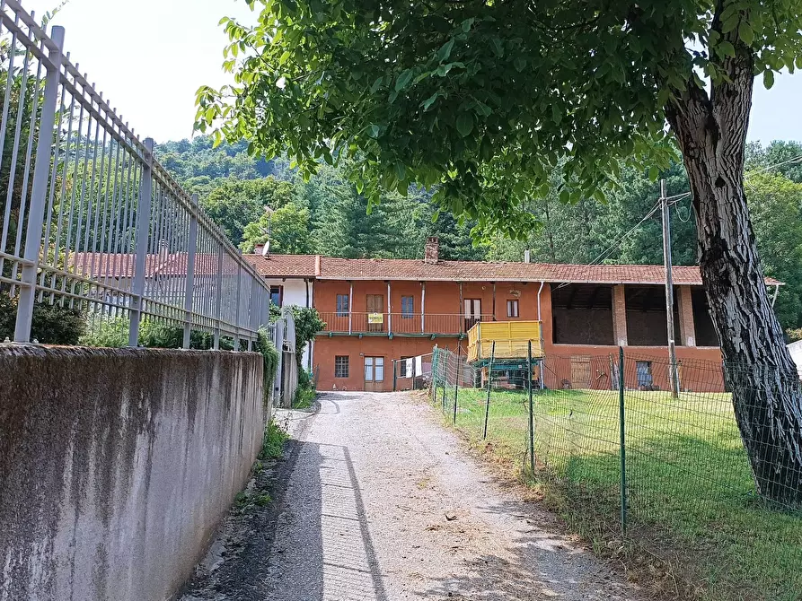 Immagine 1 di Rustico / casale in vendita  in Via Rivasacco a Givoletto