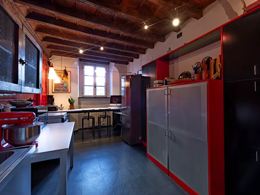 Immagine 22 di Appartamento in vendita  in Via Porta Palatina a Torino