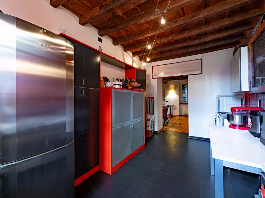 Immagine 23 di Appartamento in vendita  in Via Porta Palatina a Torino