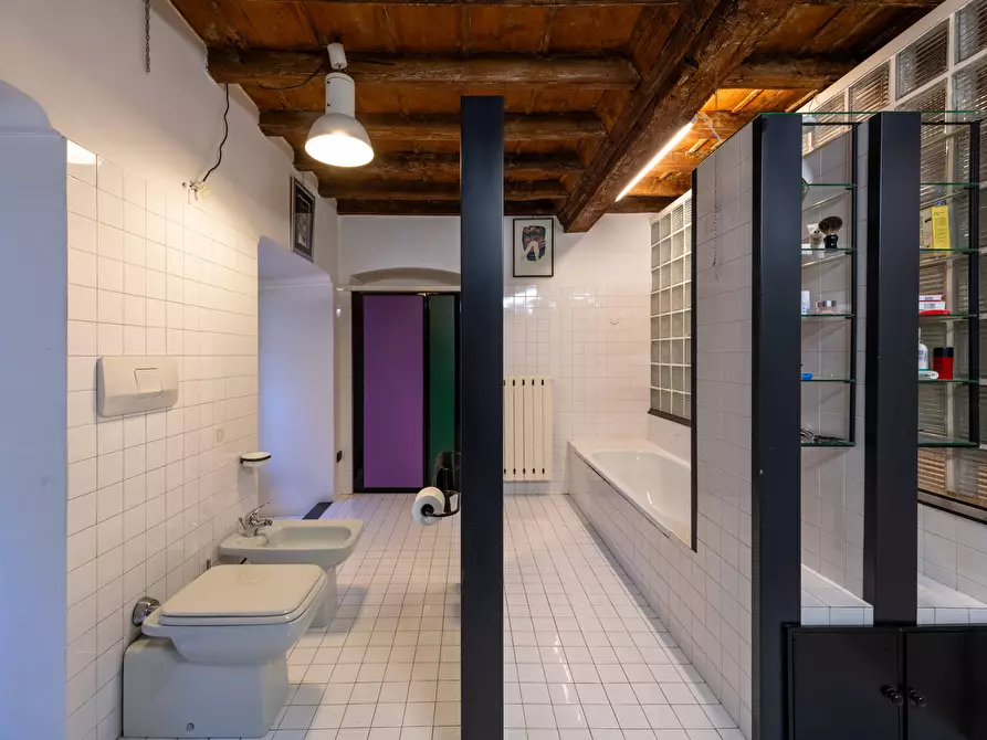 Immagine 11 di Appartamento in vendita  in Via Porta Palatina a Torino